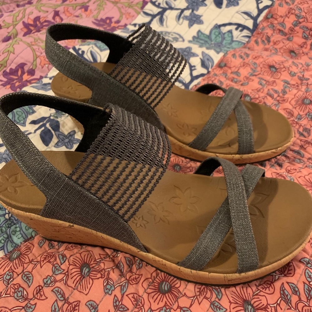 Sketchers wedge sandal